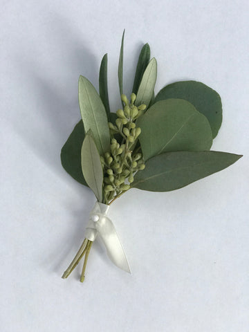 Just Greens Boutonniere